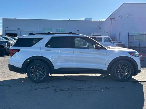 New 2026 Ford Explorer ST w/ Sun And Sound Package image 6