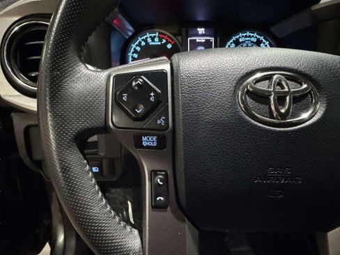 Used 2019 Toyota Tacoma SR5 image 39