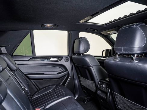 Used 2018 Mercedes-Benz GLE 350 4MATIC image 15