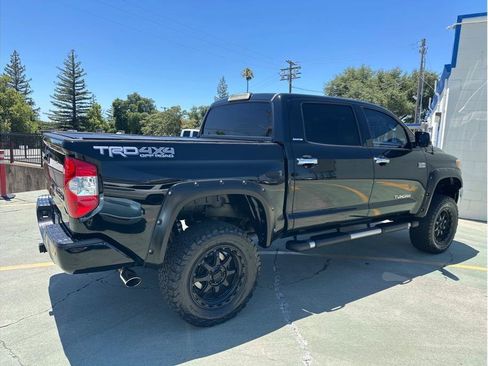 Used 2017 Toyota Tundra Limited w/ Limited Premium Package AWD/4WD image 8