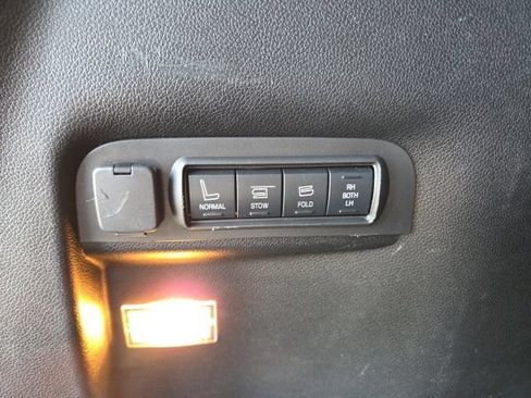 Used 2018 Ford Explorer Sport AWD/4WD image 52