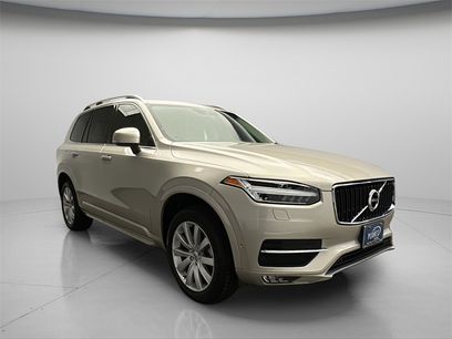 Used 2016 Volvo XC90 T6 Momentum w/ Momentum Plus Package