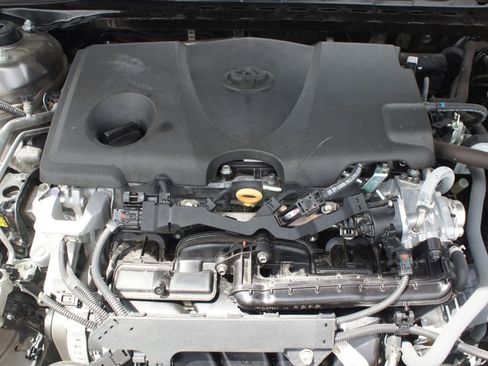 Used 2022 Toyota Camry LE FWD image 25