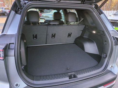 New 2026 Chevrolet Equinox LT w/ Convenience Package II image 27