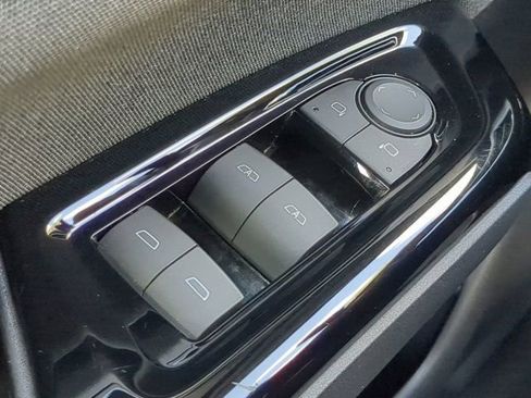 Used 2024 Honda Prologue EX image 22