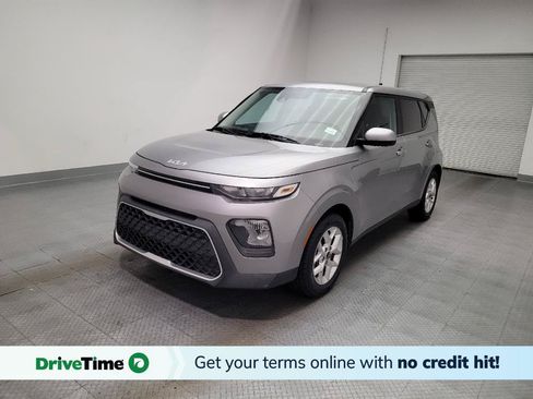 Used 2022 Kia Soul LX w/ Technology Package FWD image 1