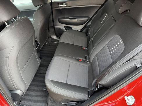 Used 2020 Kia Sportage LX w/ LX Popular Package AWD/4WD image 8