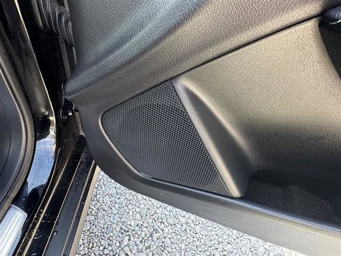 Used 2020 Mercedes-Benz GLA 250 4MATIC image 38