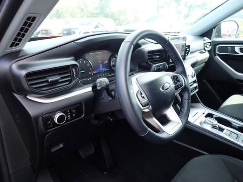 Certified 2023 Ford Explorer XLT image 14