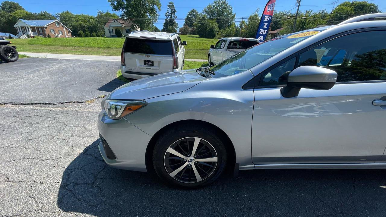 Used 2020 Subaru Impreza 2.0i Premium AWD/4WD image 2