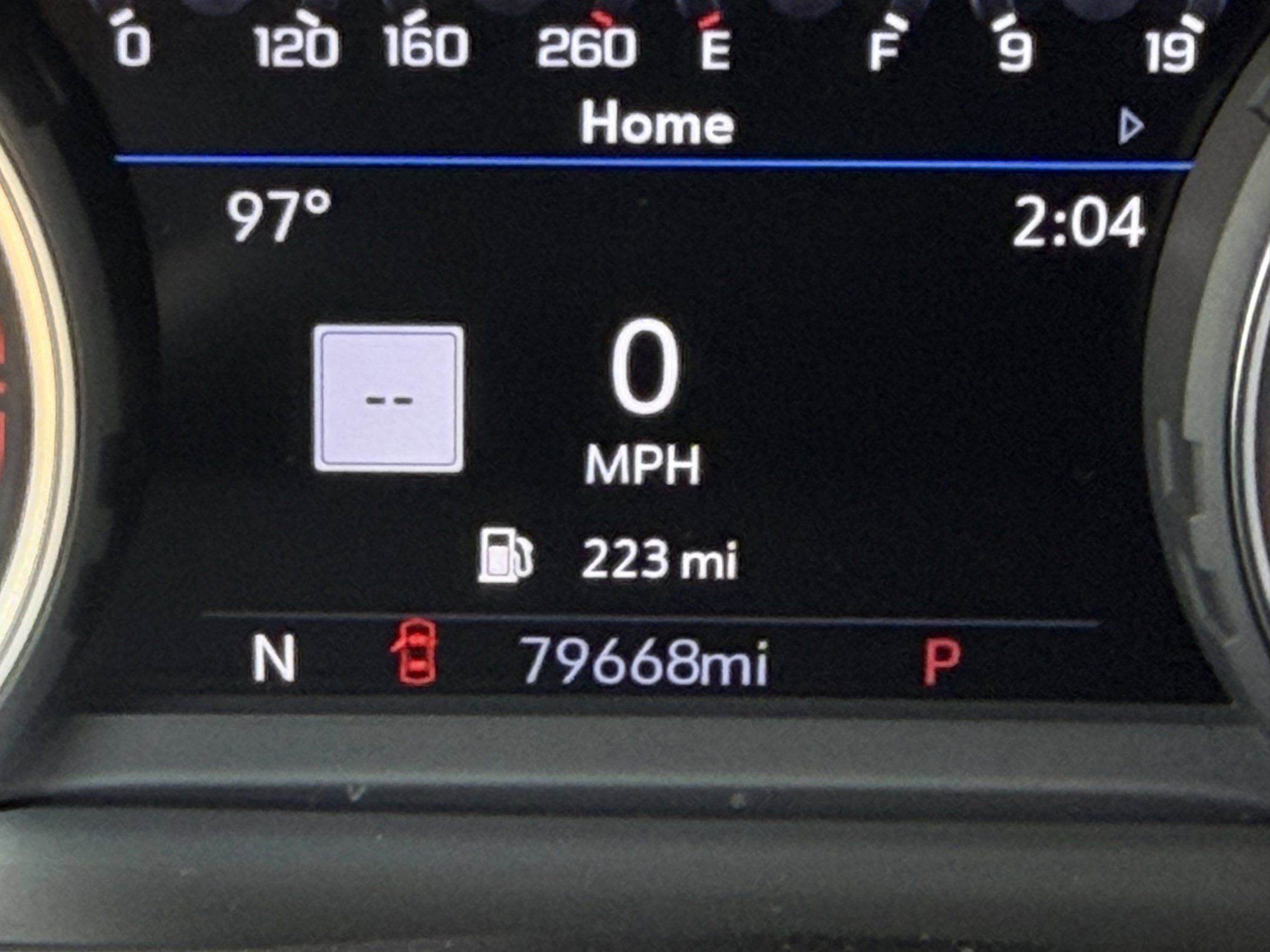 Used 2021 Chevrolet Tahoe Z71 w/ Z71 Off-Road Package AWD/4WD image 17