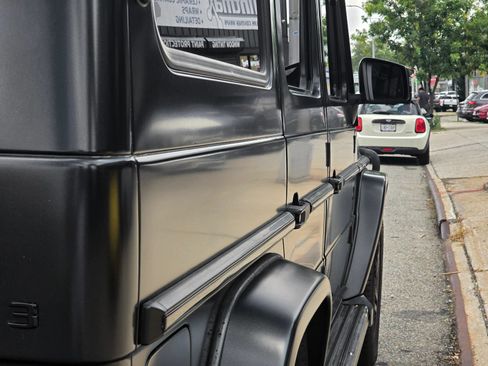 Used 2016 Mercedes-Benz G 63 AMG 4MATIC image 27