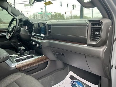 Used 2024 GMC Sierra 1500 Elevation w/ Preferred Package image 29