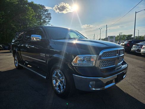 Used 2016 RAM 1500 Laramie w/ Convenience Group AWD/4WD image 3