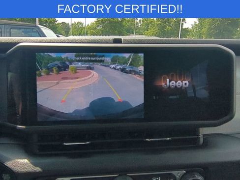 Used 2024 Jeep Wrangler Unlimited Sport AWD/4WD image 22
