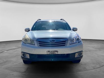 Used 2011 Subaru Outback 2.5i Premium w/ All-Weather Pkg