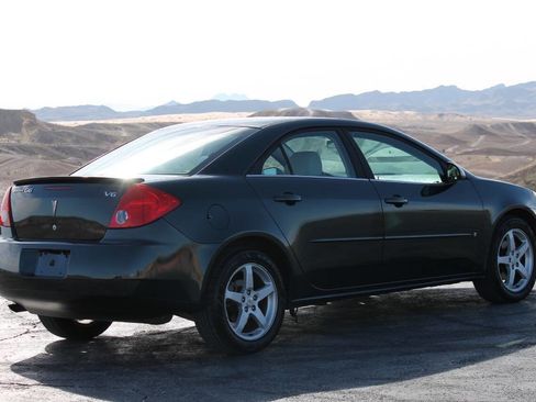 Used 2007 Pontiac G6 Base 4dr Sedan w/ Sport Package image 7