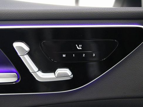 Certified 2022 Mercedes-Benz C 300 4MATIC Sedan image 23