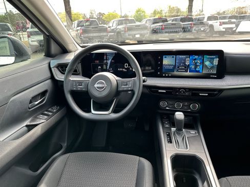New 2026 Nissan Kicks S FWD image 20