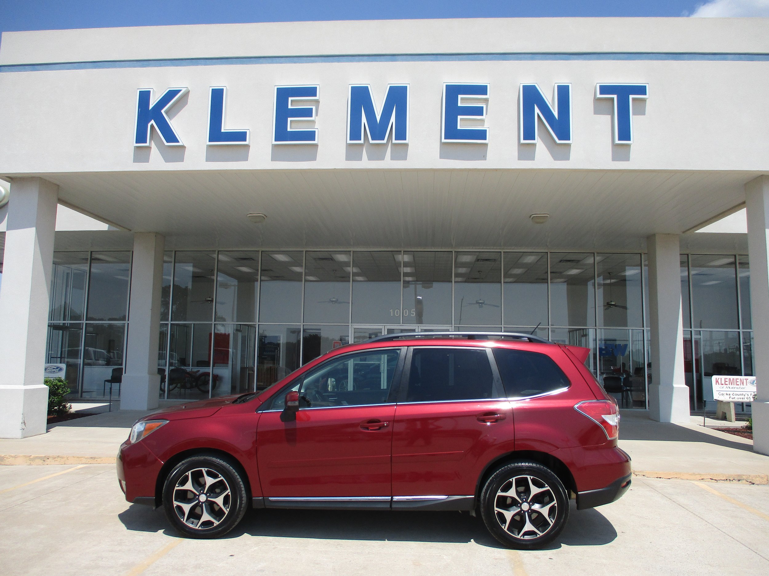 Used 2015 Subaru Forester 2.0XT Touring AWD/4WD image 1