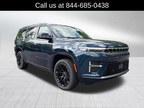 New 2026 Jeep Grand Wagoneer Limited AWD/4WD image 3