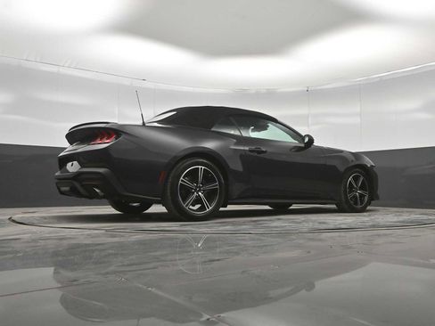 Used 2024 Ford Mustang Premium RWD image 40
