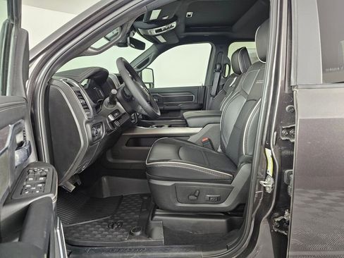 New 2026 RAM 3500 Laramie w/ Night Edition AWD/4WD image 18