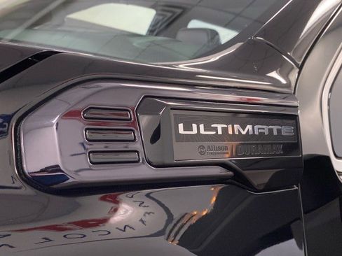 Used 2024 GMC Sierra 2500 Denali Ultimate image 16