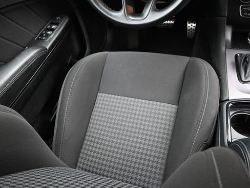 Used 2023 Dodge Charger R/T w/ Blacktop Package RWD image 13