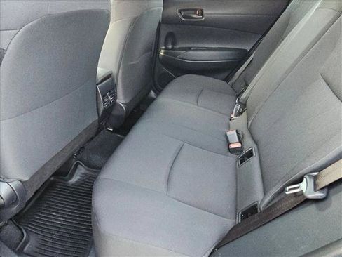 Used 2024 Toyota Corolla Cross LE FWD image 18