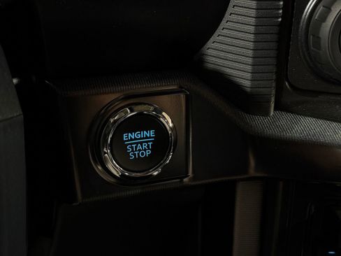 New 2025 Ford F150 Platinum w/ Equipment Group 702A High image 26