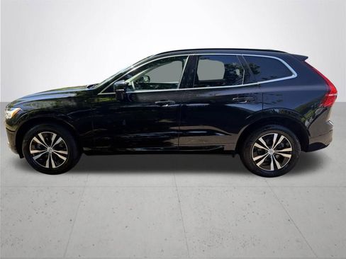 Used 2023 Volvo XC60 B5 Core FWD image 8