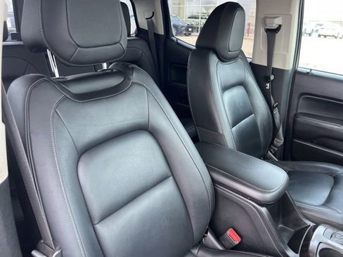 Used 2017 GMC Canyon SLT w/ Driver Alert Package image 23