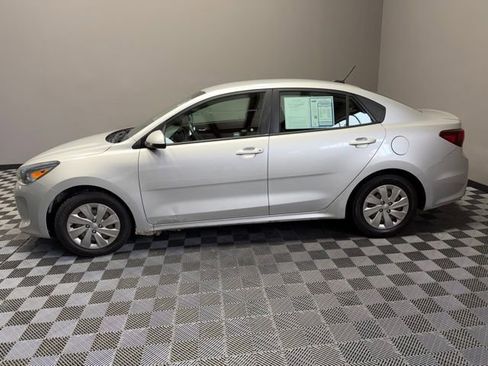 Used 2018 Kia Rio S image 6