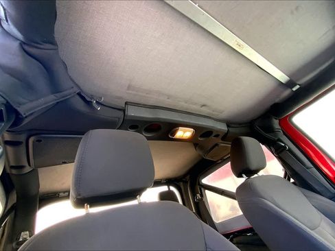 Used 2017 Jeep Wrangler Sport w/ Quick Order Package 23S image 29