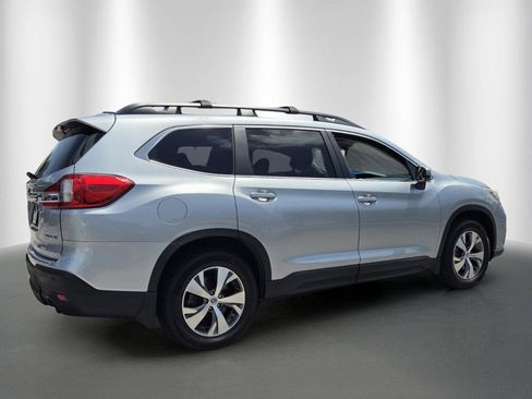 Used 2019 Subaru Ascent Premium w/ Popular Package #2 AWD/4WD image 7