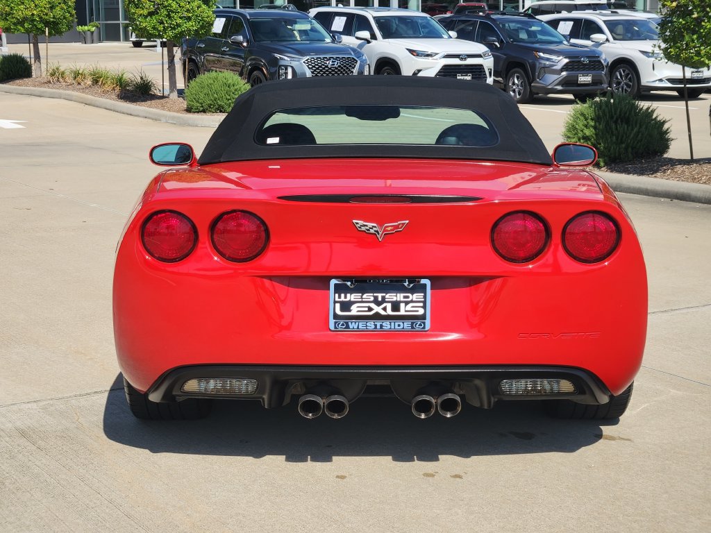 Used 2008 Chevrolet Corvette Convertible w/ Preferred Equipment Group RWD image 6