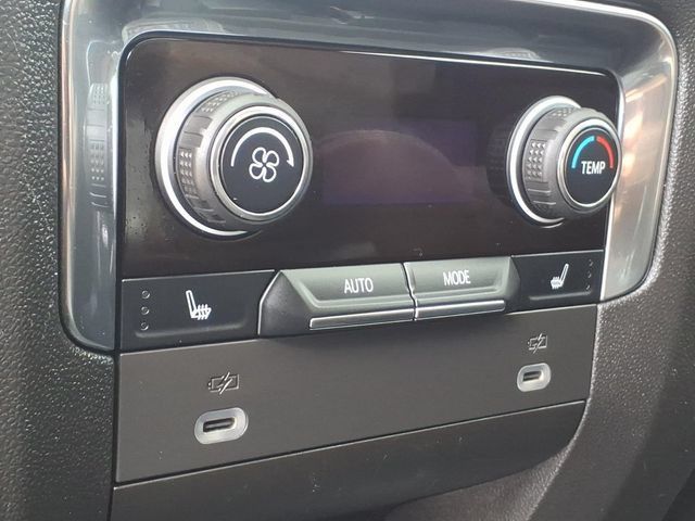 Certified 2023 Chevrolet Suburban High Country AWD/4WD image 14