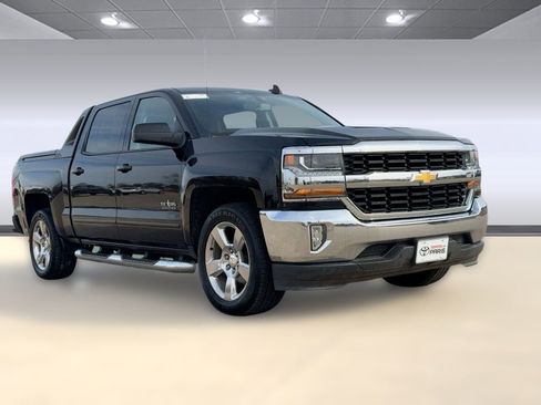 Used 2017 Chevrolet Silverado 1500 LT w/ High Desert Package image 6
