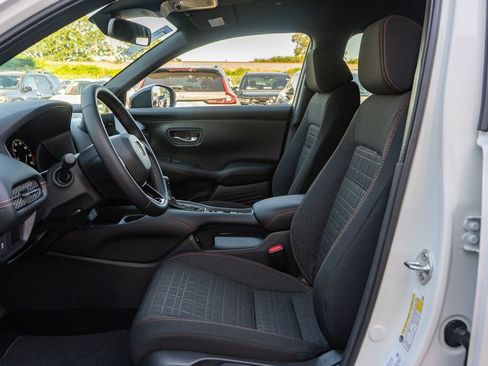 New 2026 Honda HR-V Sport image 24