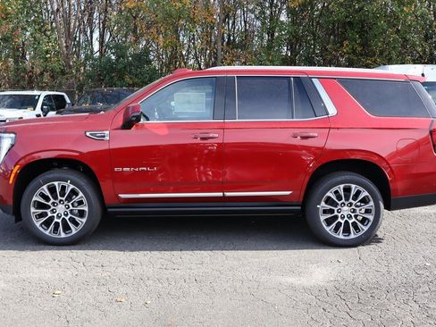 New 2026 GMC Yukon Denali w/ Denali Reserve Package image 5