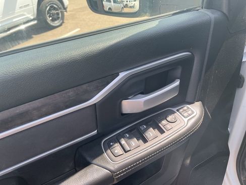 Used 2024 RAM 2500 Big Horn w/ Off Road Package image 14