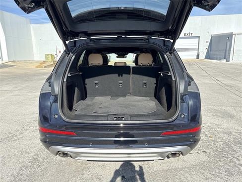 Used 2022 Lincoln Corsair Reserve w/ Equipment Group 201A image 4