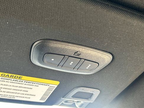 Used 2025 Jeep Grand Cherokee Limited w/ Luxury Tech Group II AWD/4WD image 34