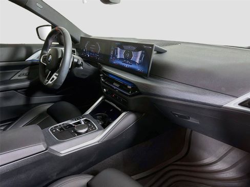Certified 2025 BMW M440i Coupe w/ Premium Package RWD image 26