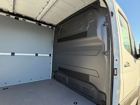 New 2026 Mercedes-Benz Sprinter 2500 image 14