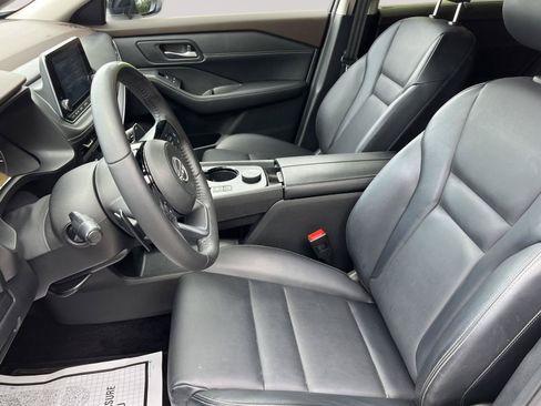 Certified 2023 Nissan Rogue SV w/ SV Premium B Package AWD/4WD image 21
