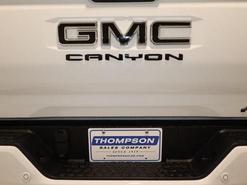 Used 2026 GMC Canyon AT4 w/ Technology Plus Package AWD/4WD image 36