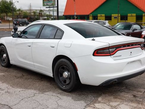 Used 2015 Dodge Charger Police RWD image 8