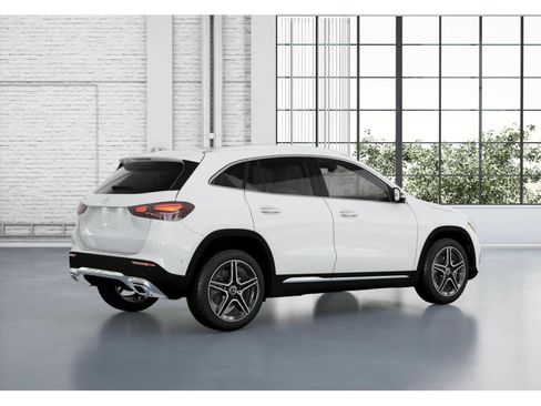 New 2026 Mercedes-Benz GLA 250 image 19